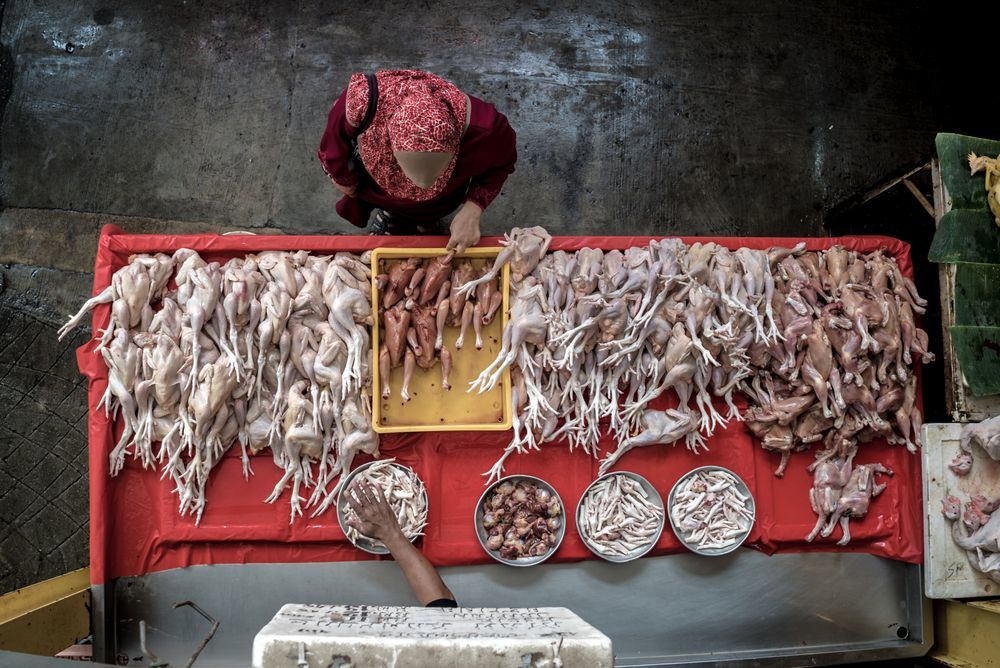 Closing Deal. © Joseph Cheung