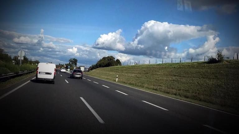 sarkany, felho (fotó: Kowalsky meg a Vega FB)