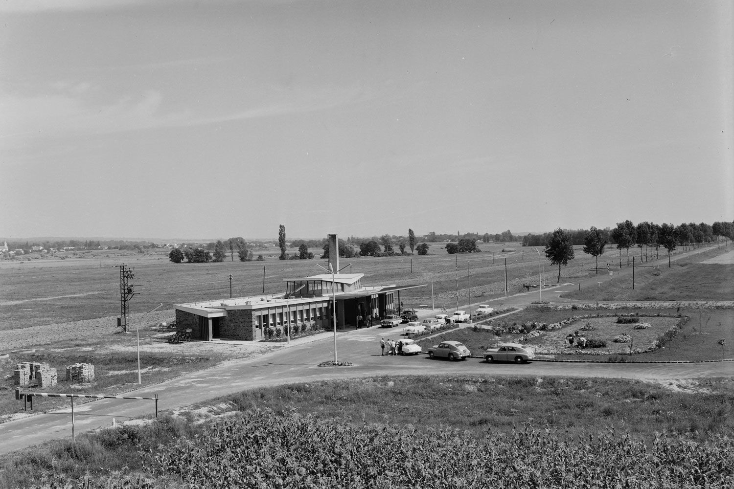 Átkos nyaralás, avagy: hova mehettünk pihenni 56' után?