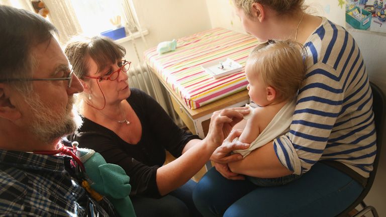 Beadták az oltást (fotó: Sean Gallup/Getty Images)