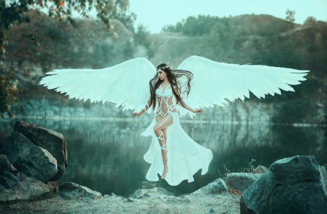 földre szállt angyalok jelek