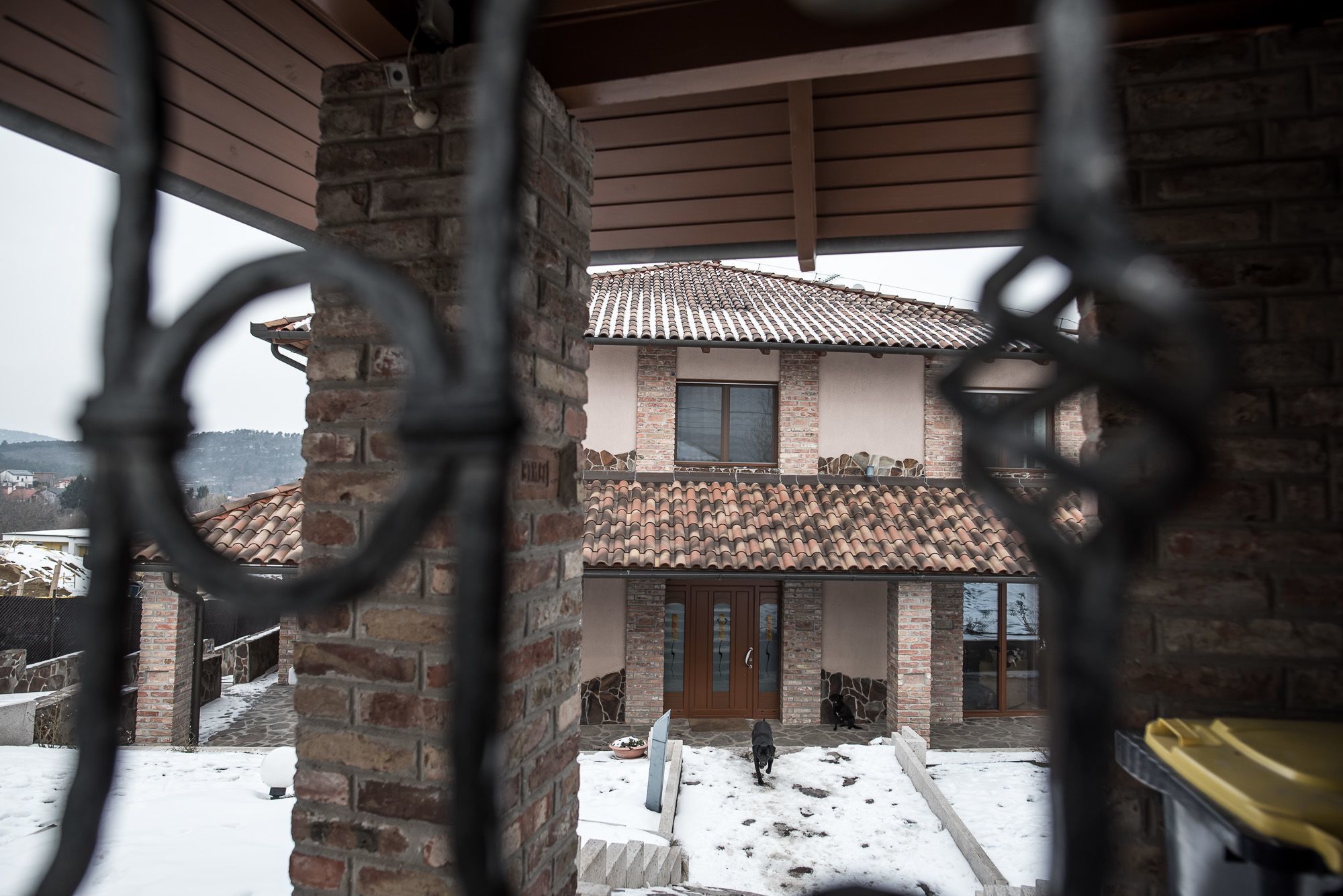 Megnéztük, hogy milyen egy eladó luxusház – 700 millióért!