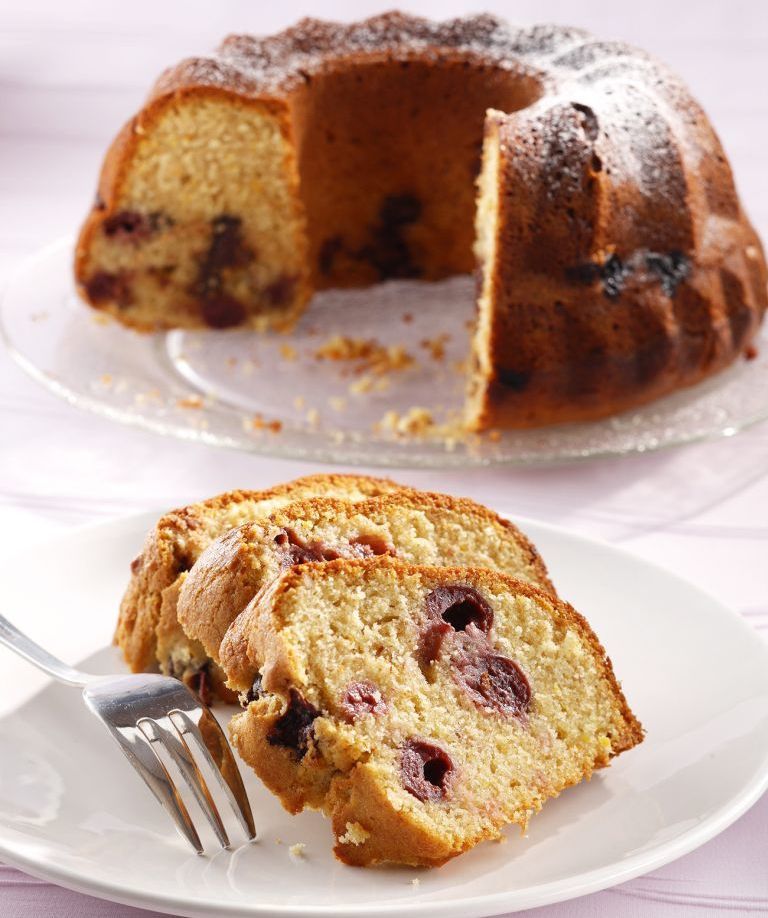 meggyes kuglof recept sutemeny