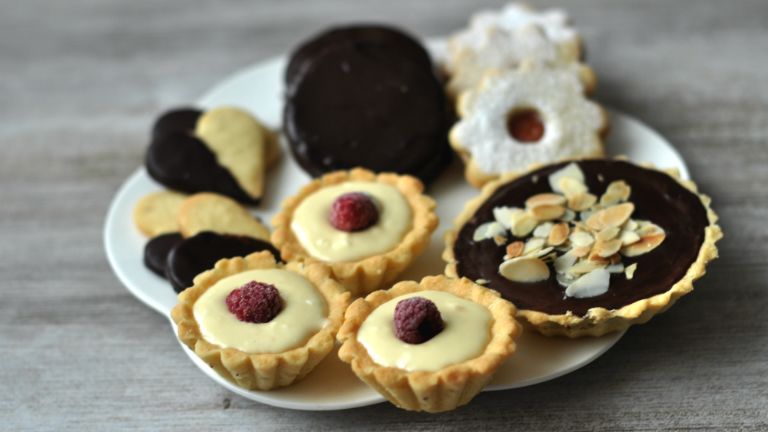 omlos teszta sutemenyek