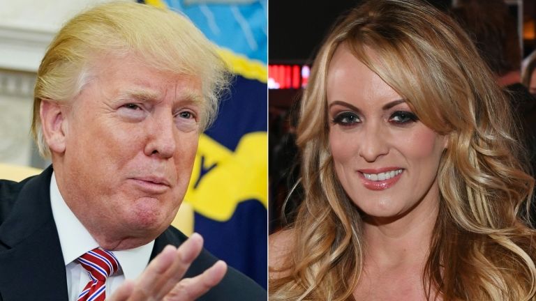 Donald Trump és Stormy Daniels. Fotó: AFP / GETTY IMAGES NORTH AMERICA / Mandel Ngan, Ethan Miller