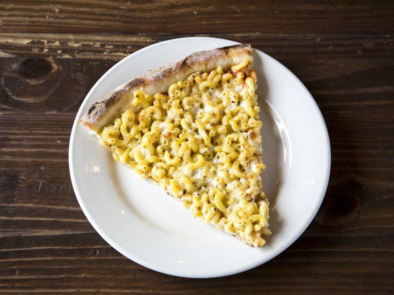 sajtos tészta pizza makaronia szénhidrát kalória