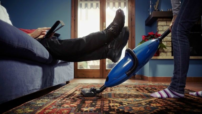 párkapcsolat férfiak anyapótlék feleség