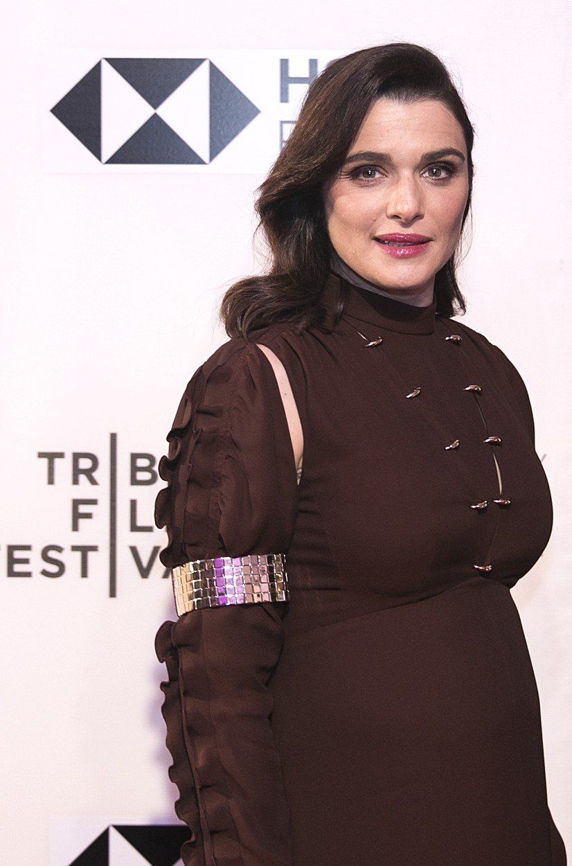 Rachel Weisz kismama terhes gyerek