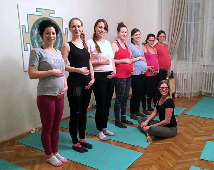 terhes jóga kismama jóga