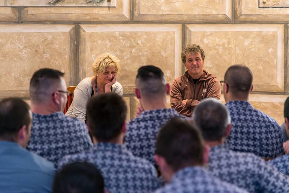 Büky Dorottya és Scherer Péter - Fotó: Tévelygőkért Alapítvány/Facebook