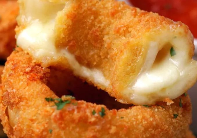 mozzarella hagymakarika recept