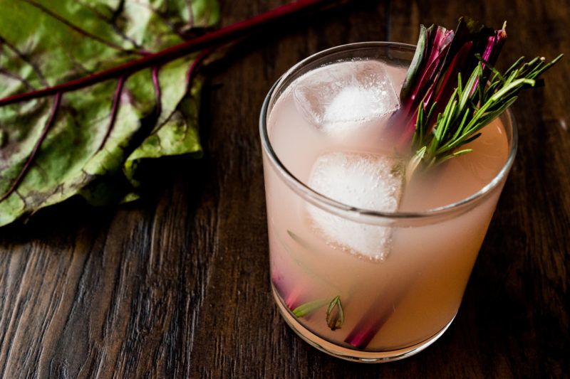 Rebarbarás szangria