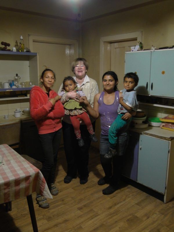 „Megvetettem volna magam, ha nem segítek” – Kiss Anikó a szegénység ellen