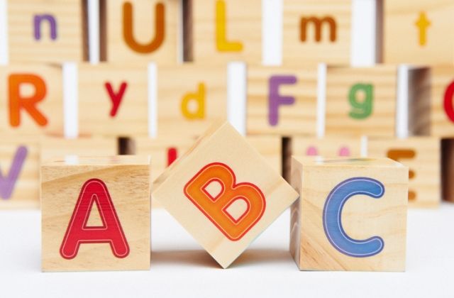 keresztnév kezdőbetű számmisztika névelemzés