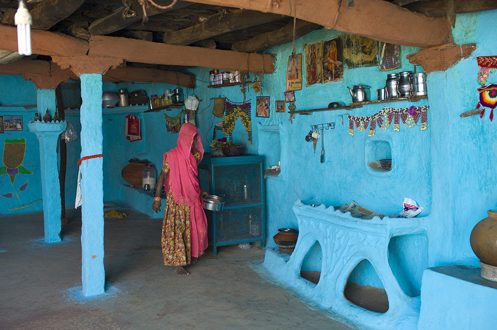 Lakásbelső a rajasthani Dhudalyban (Fotó: Tim Graham/Getty Images)