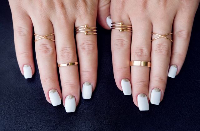 jegygyűrű ujjak jelentése