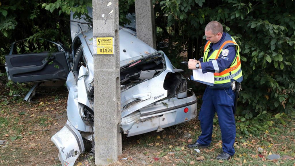 baleset ittas vezetés