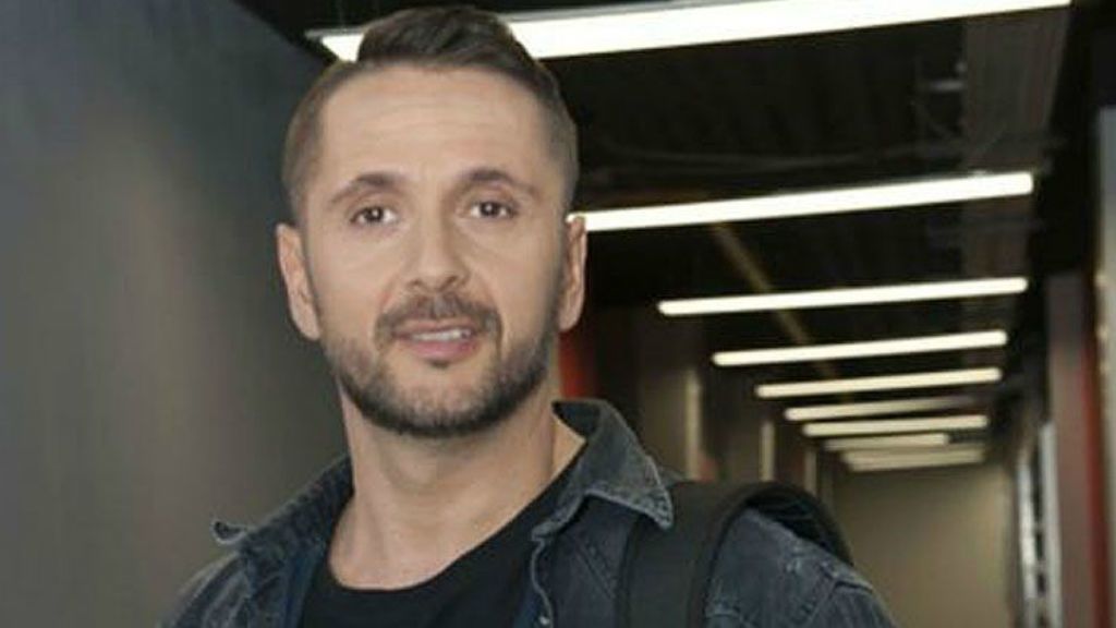 majka curtis szakítás