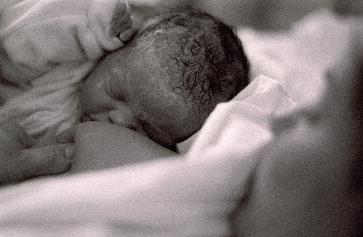 újszülött fotó szülés