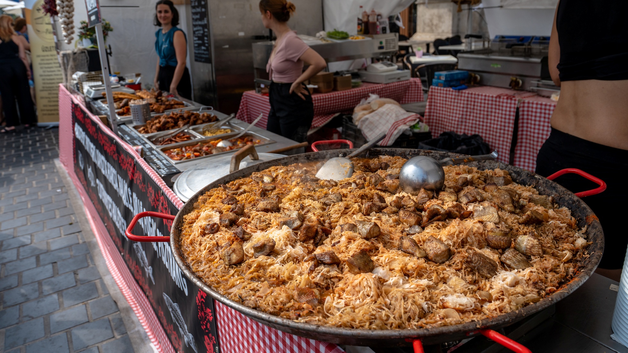 Székelykáposzta egy utcai árusnál