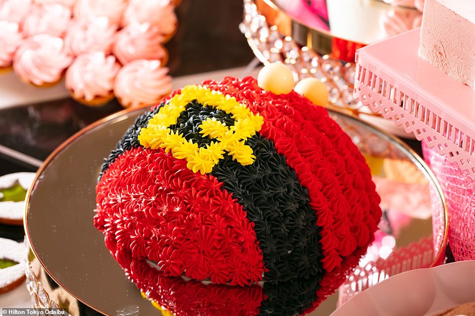 karacsony, rozsaszin