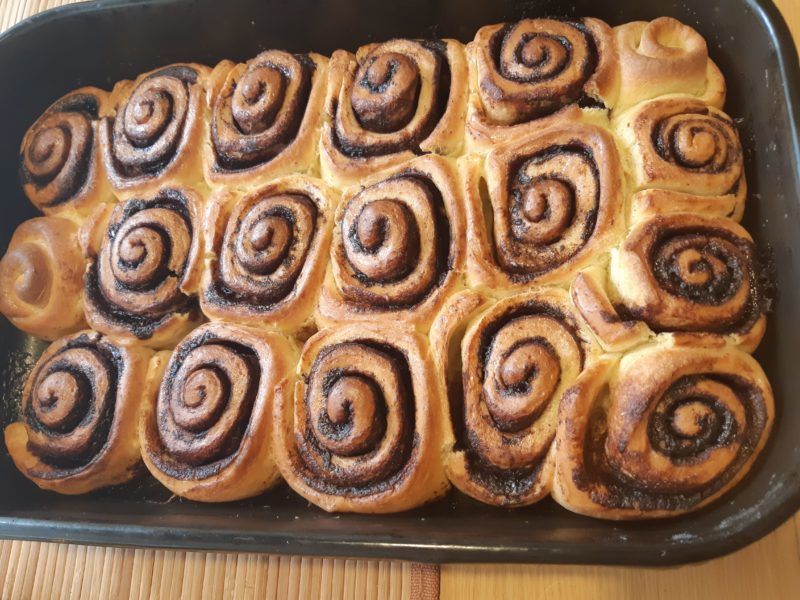 A porcelántányért és a süteményes villát nyugodtan hagyd a fiókban (Fotó: Belső Olga)