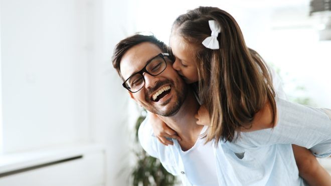 Ezekből a csillagjegyekből szuper apuka válik (iStock)