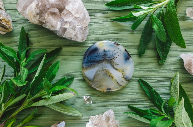 kristályok drágakövek csillagjegyek bak horoszkóp