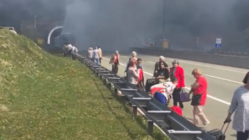 tűz busz horvátország