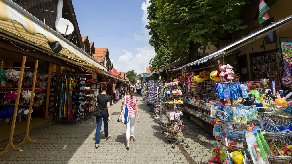 siófok sétálóutca balaton