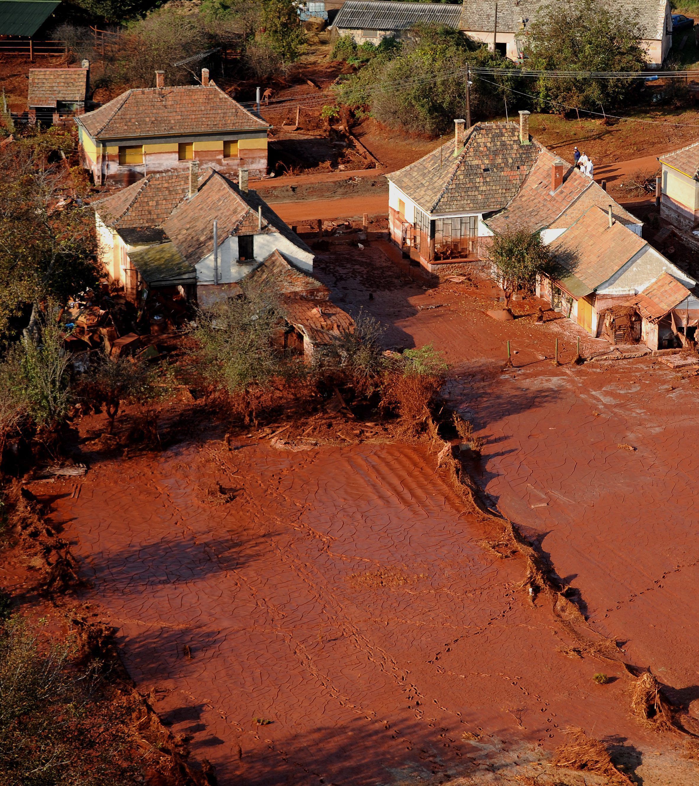 vörösiszap-katasztrófa