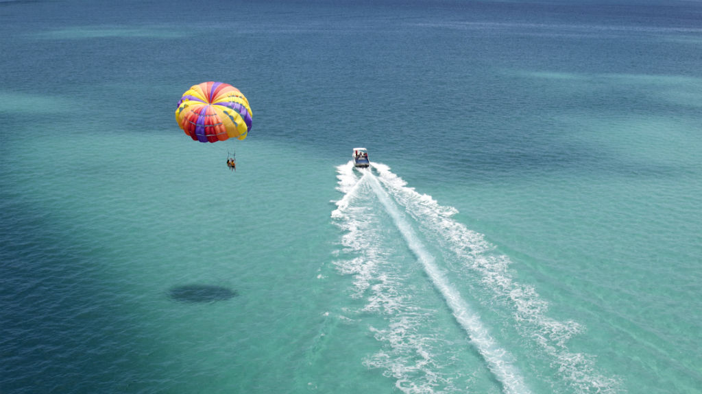 parasailing