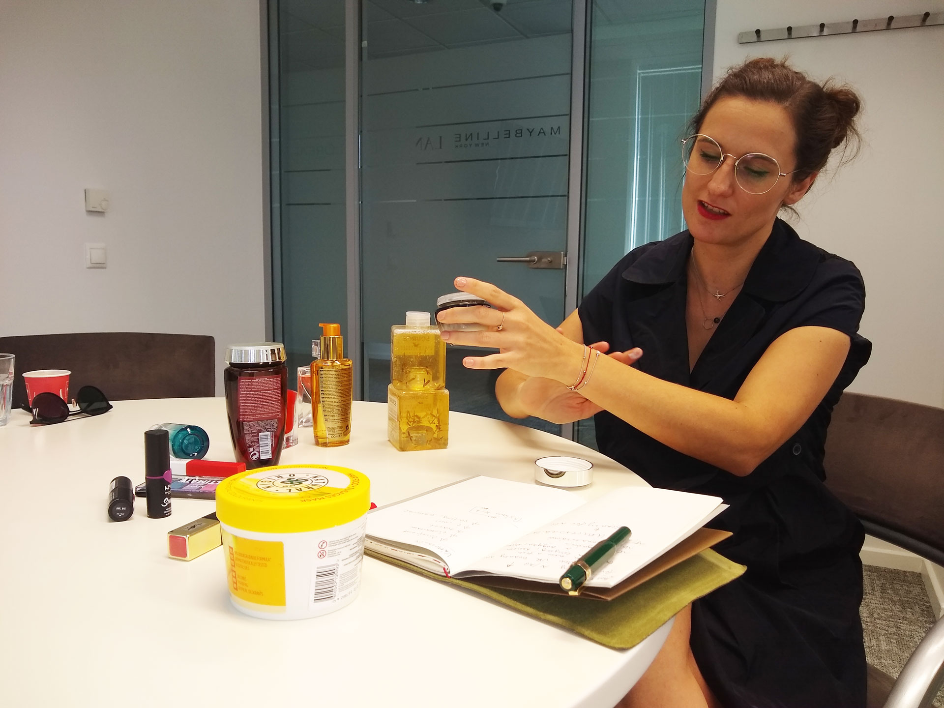 Technológia ide, mesterséges intelligencia oda, a szépségápolás személyes és intim dolog (Fotó: Andersen Dávid)