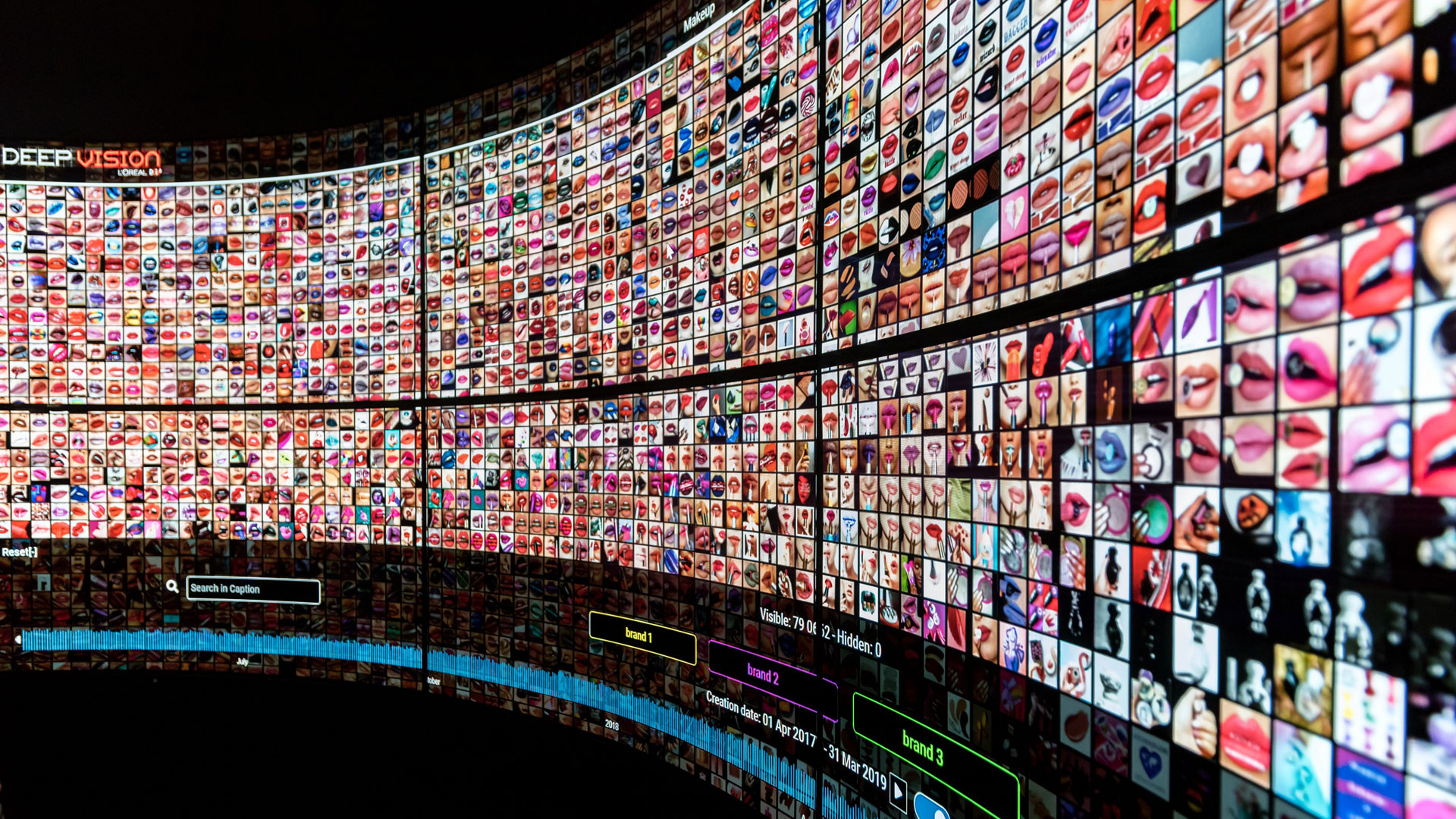 Akcióban a DeepVision: ezernyi szelfin elemzik a sminktrendeket (Fotó: L'Oréal)