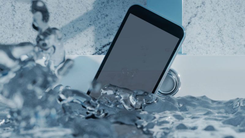 mobiltelefon víz kád
