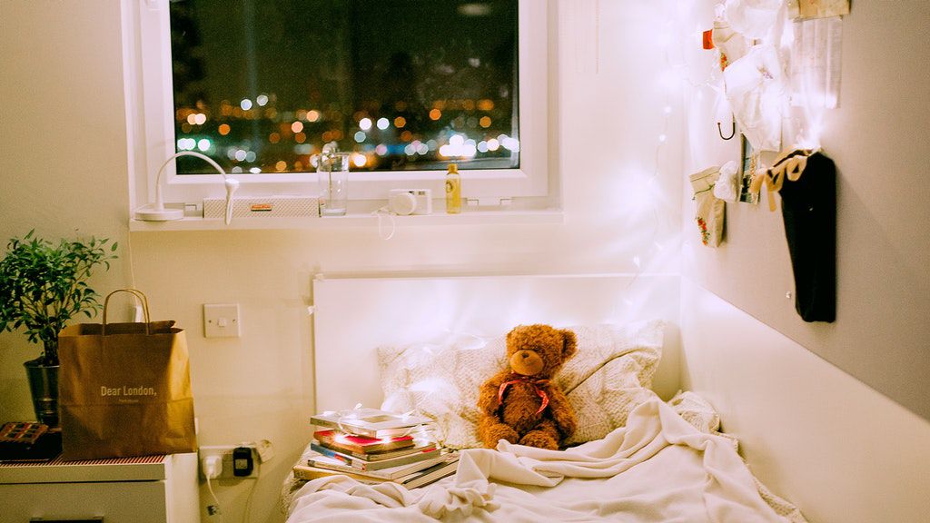 gyerekszoba, ágy, este