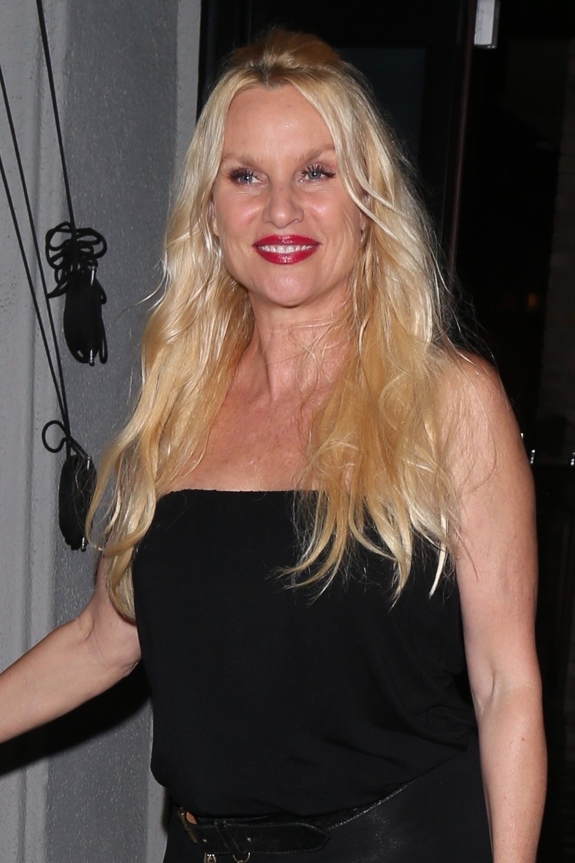 Született feleségek akkor és most! Szerinted ki változott a legtöbbet?