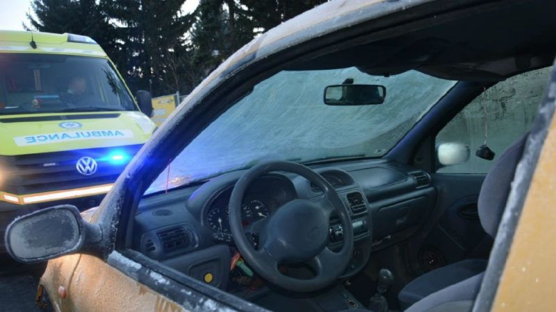 lefagyott szélvédő baleset