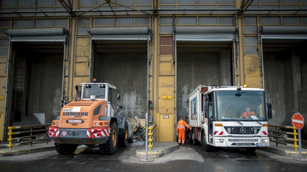 szemétszállítás kukásautó