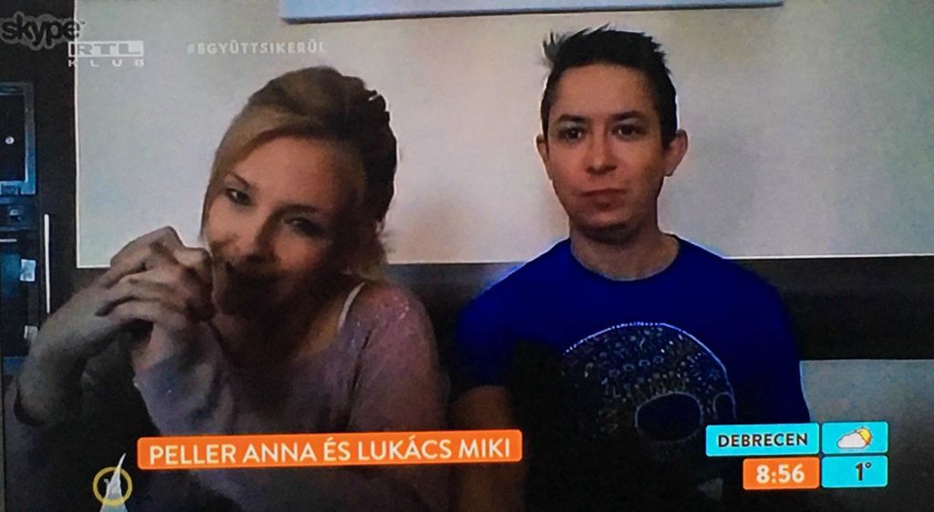 Peller Anna és Lukács Miki bejelentkezett otthonról
