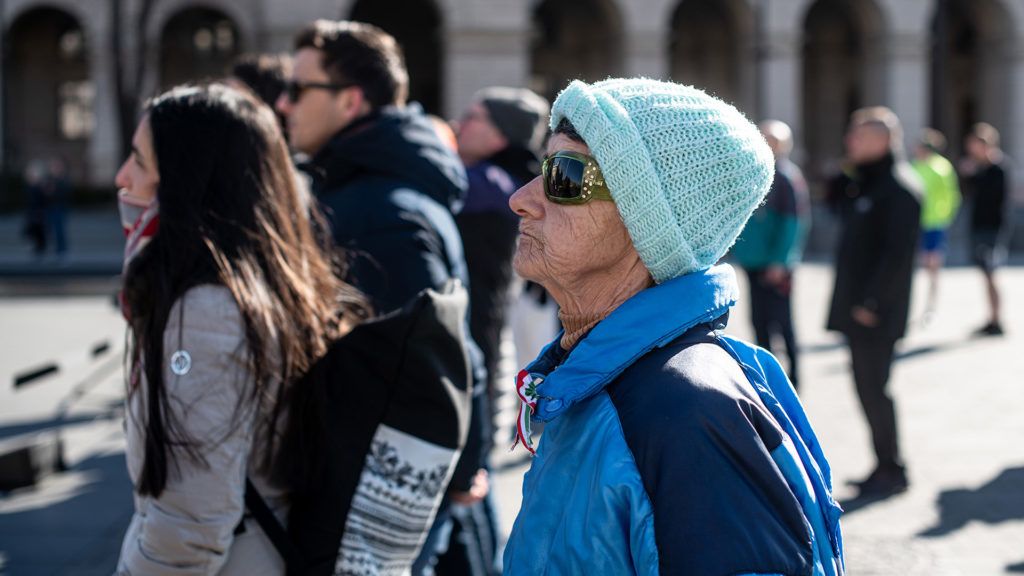 Az idősebb generációk sok mindent láttak már, közülük sokan ezért nem tartanak különösebben a koronavírustól (Fotó: Neményi Márton)