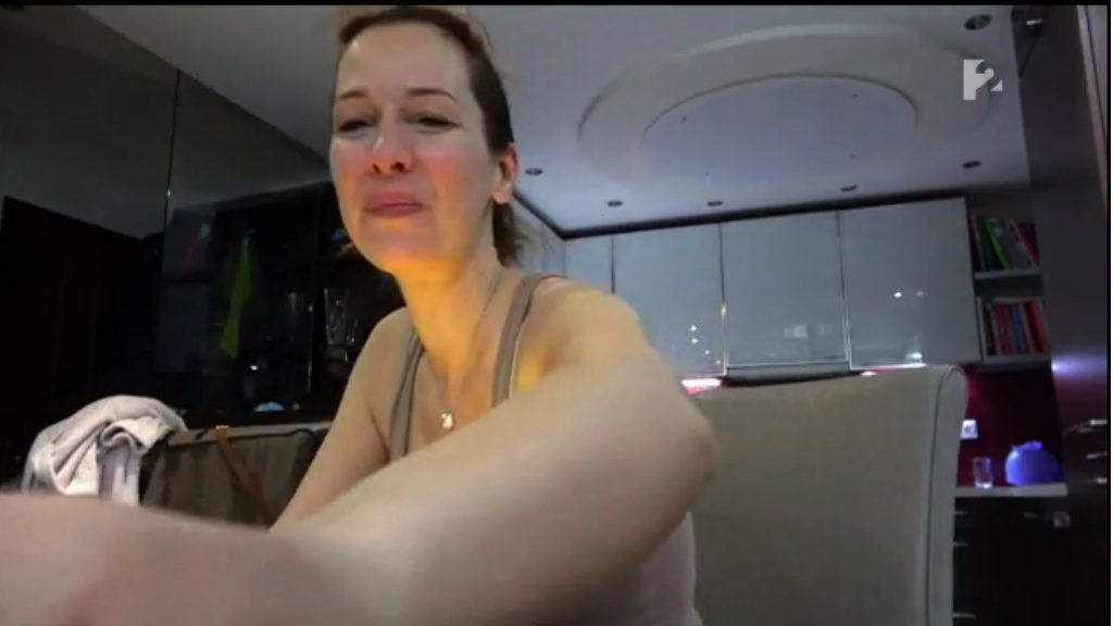 Demcsák Zsuzsa otthon