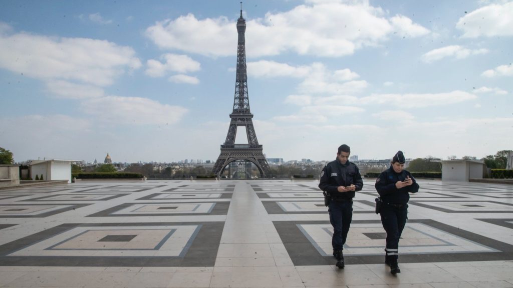 Eiffel-torony Párizs
