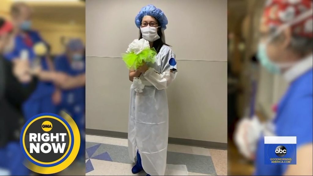 Az orvospár eleinte nagyon szomorú volt, hogy a járvány miatt el kell halasztaniuk esküvőjüket, ám kollégáik ezt nem hagyták annyiban... Forrás: GMA videó