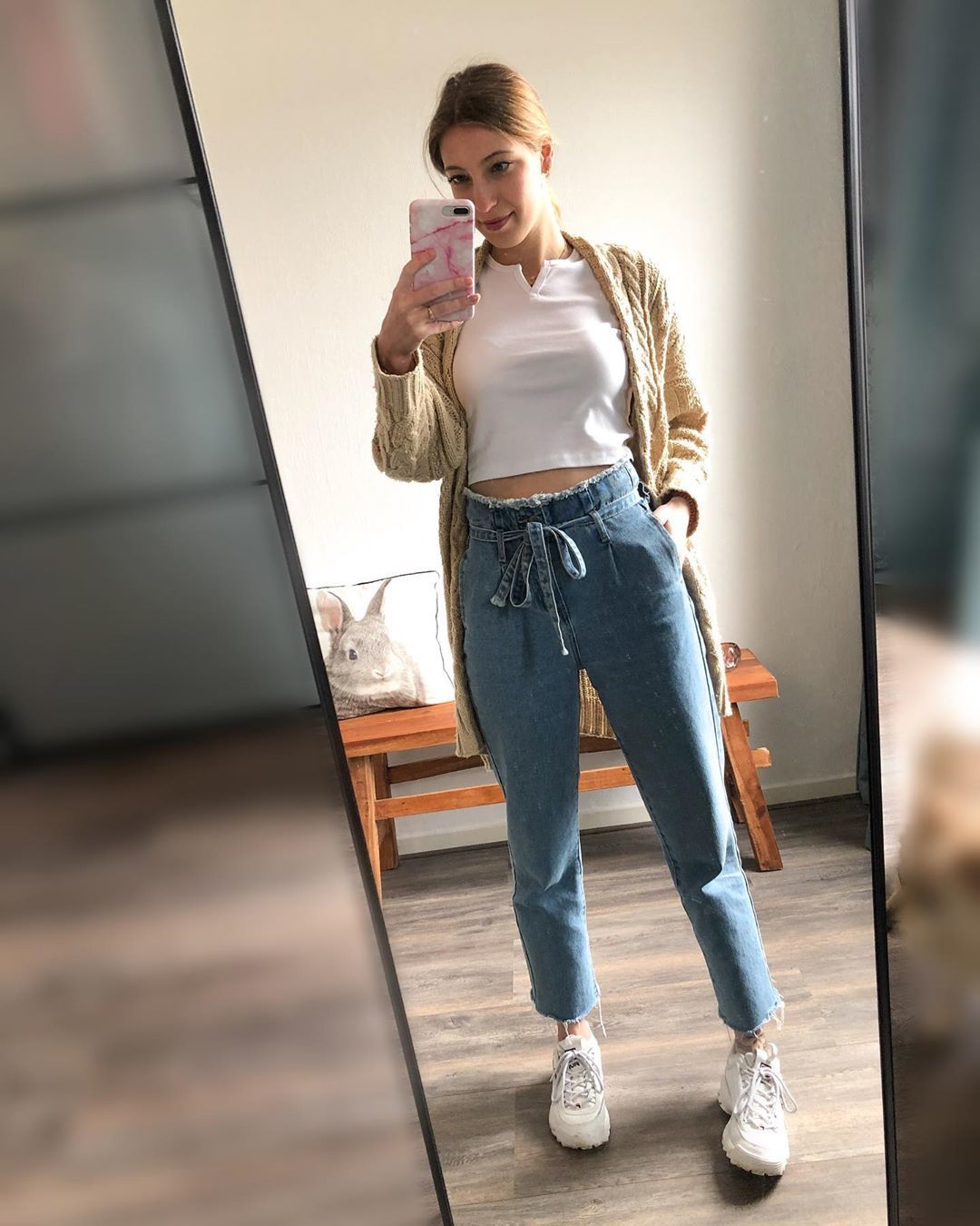 Kutyasétáltatáshoz, levegőzéshez vagy szimplán otthonra is jól jön egy hosszú fazonú, lezser kardigán.