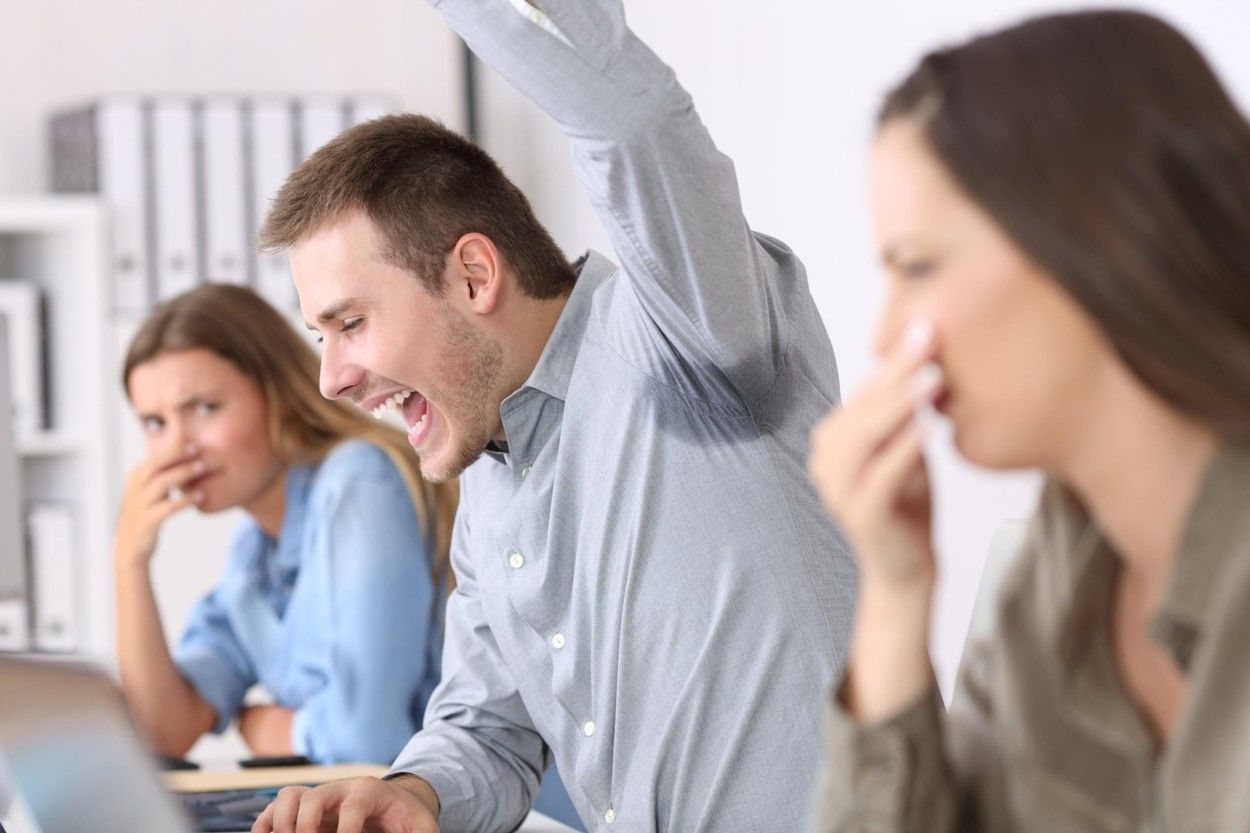 Másként izzadnak a nők és a férfiak, és a vele járó szagokat sem tolerálják egyformán