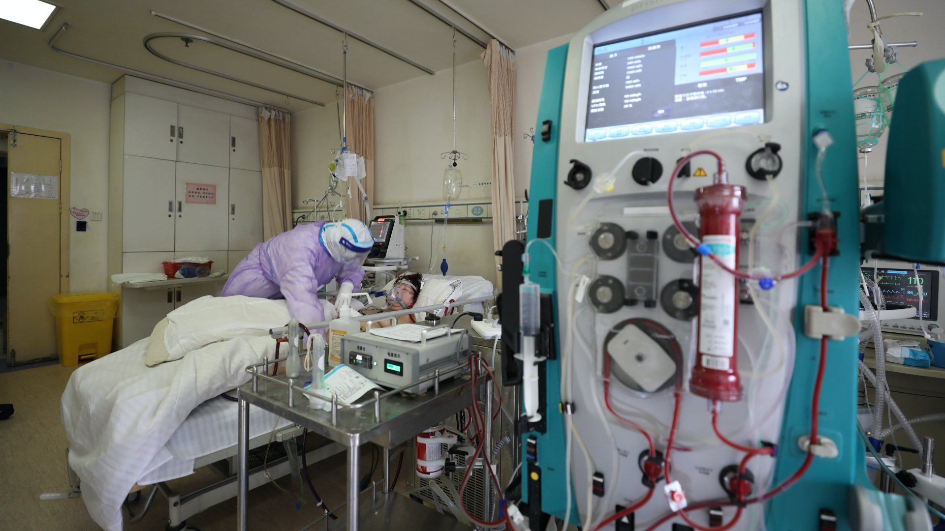 Koronavírusos beteg egy vuhani kórházban.