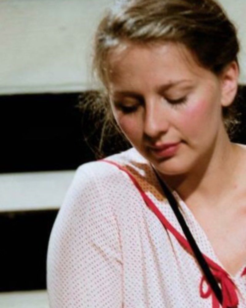 Pokorny Lia fiatalon