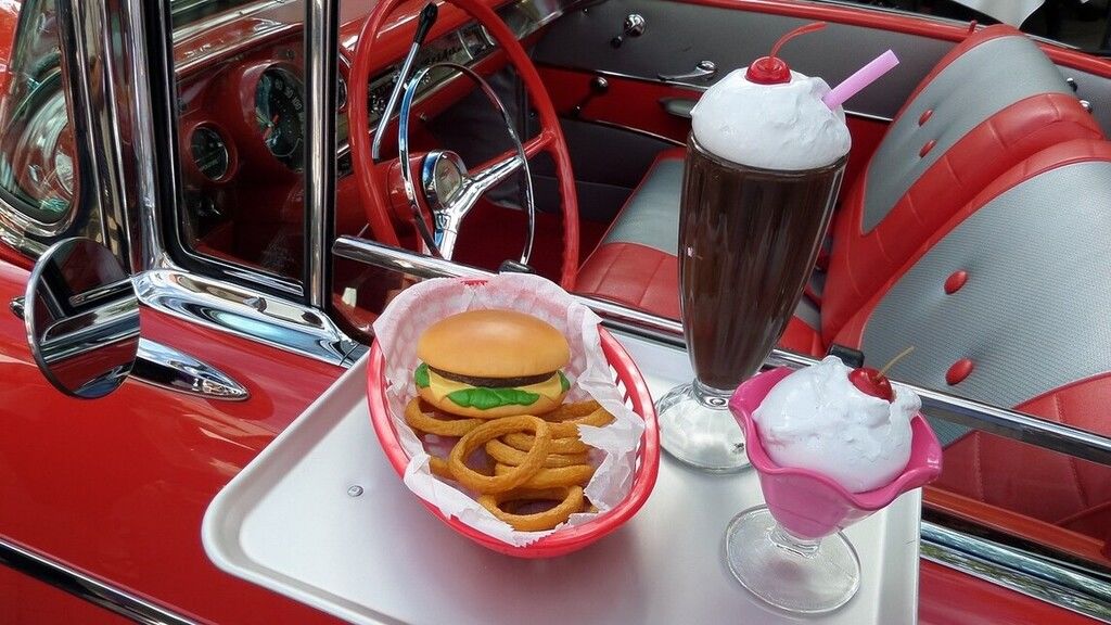 Autósmozi nyílik a budapesti Árkád tetején