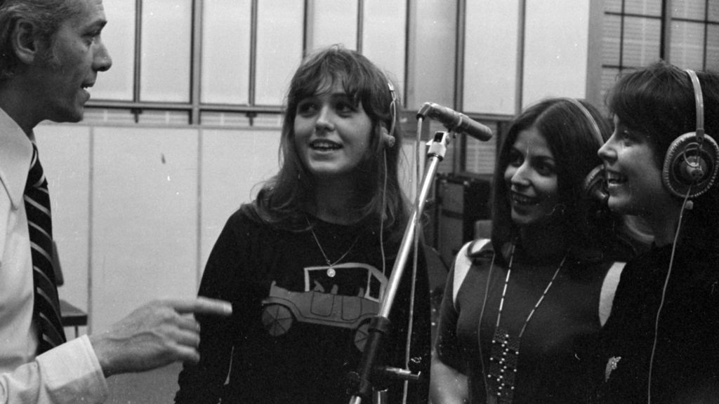 Fotó a fiatal Csepregi Éváról